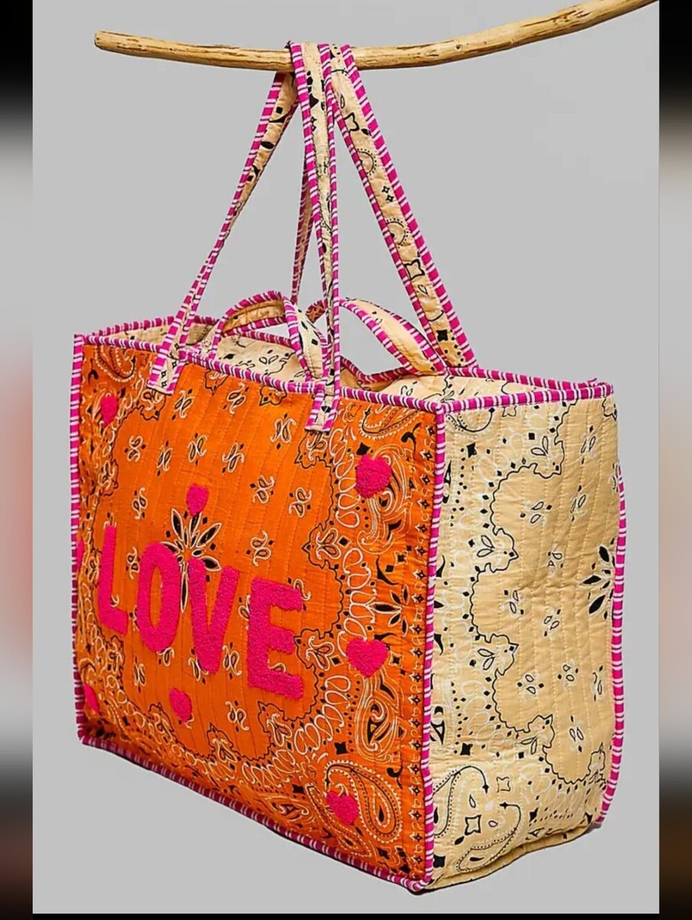 POL LOVE Bandana Quilted Tote Bag Textured Print In Orange/Pink Large NWT $98 - Picture 3 of 15